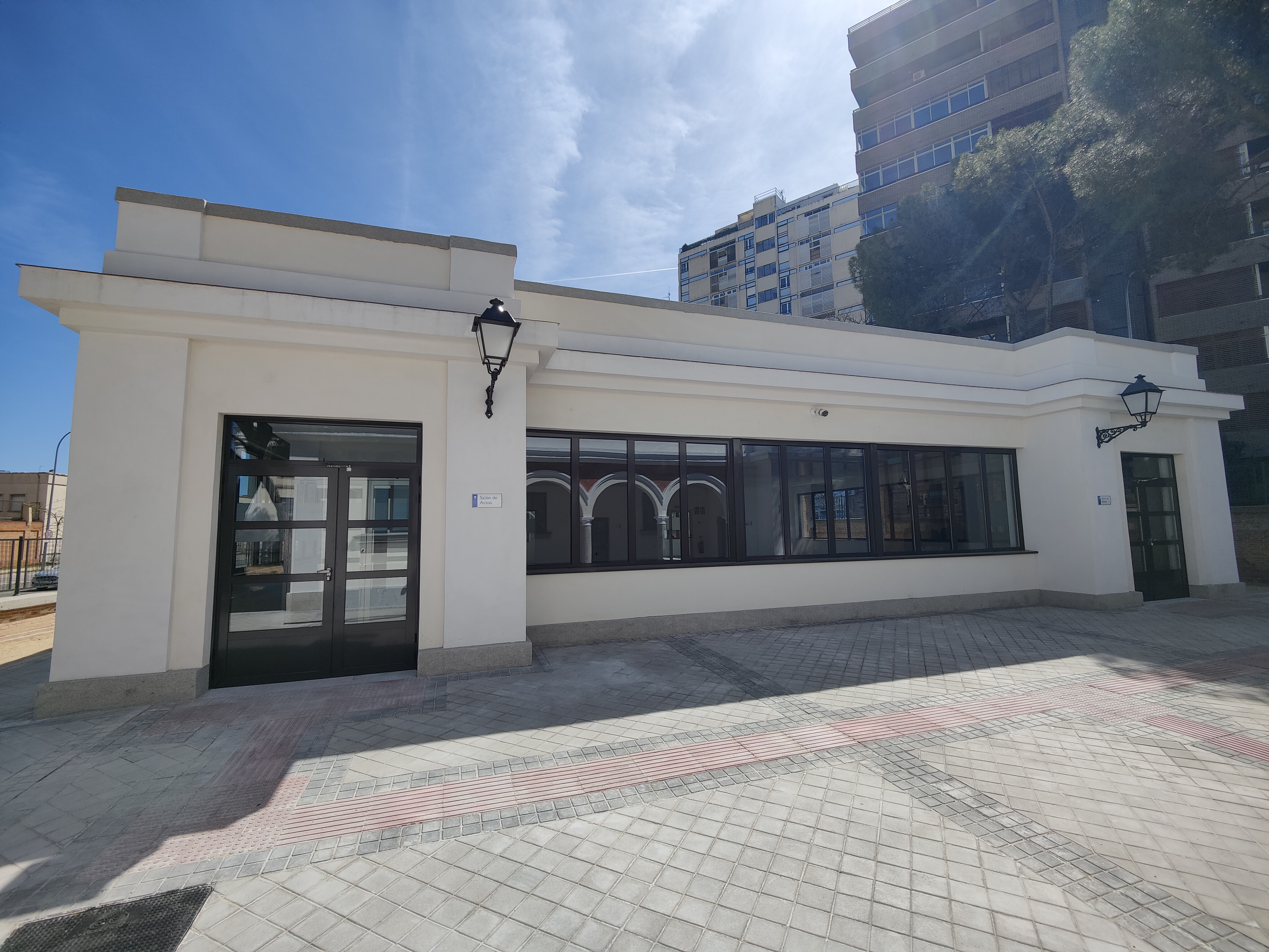 El edificio de Francos Rodríguez, recién remodelado, que albergará la JMD Moncloa-Aravaca